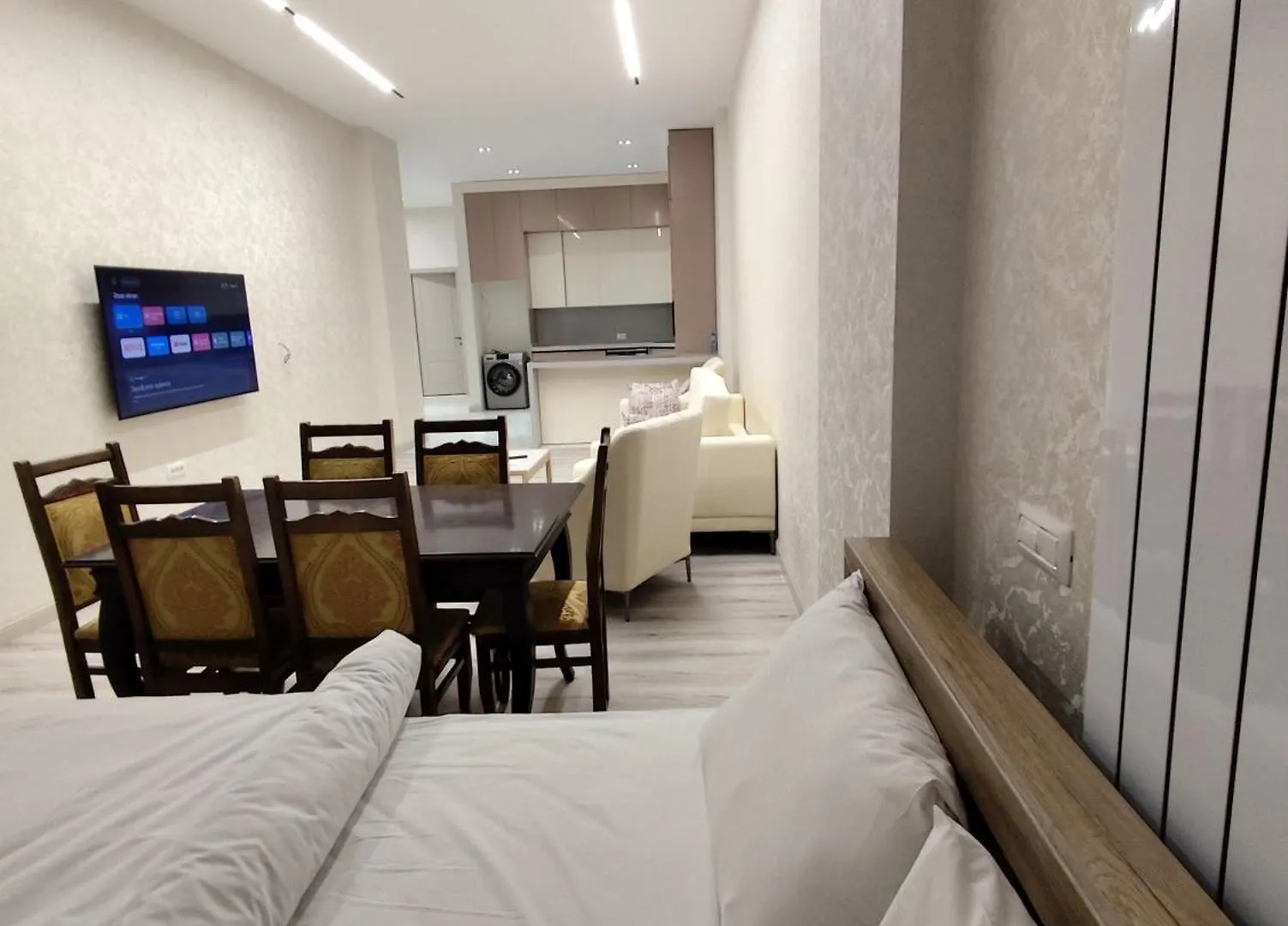 Vip Sahil White Apartment Baku