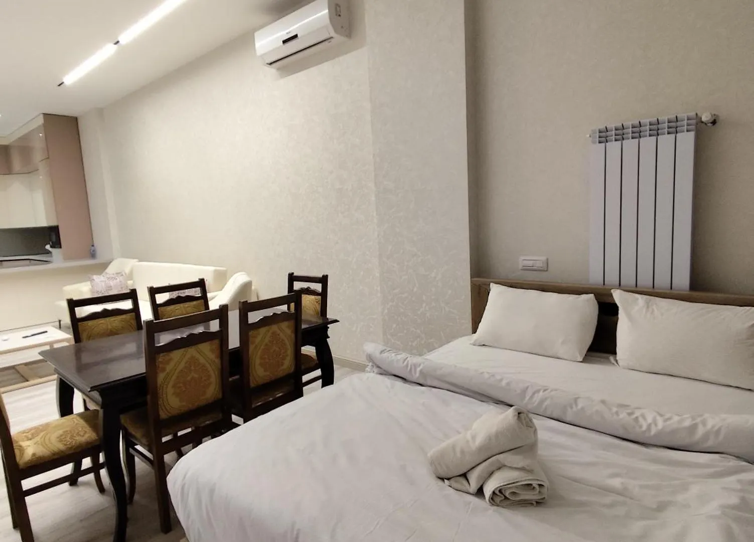 Vip Sahil White Apartment Baku 0*,  Azerbaijan
