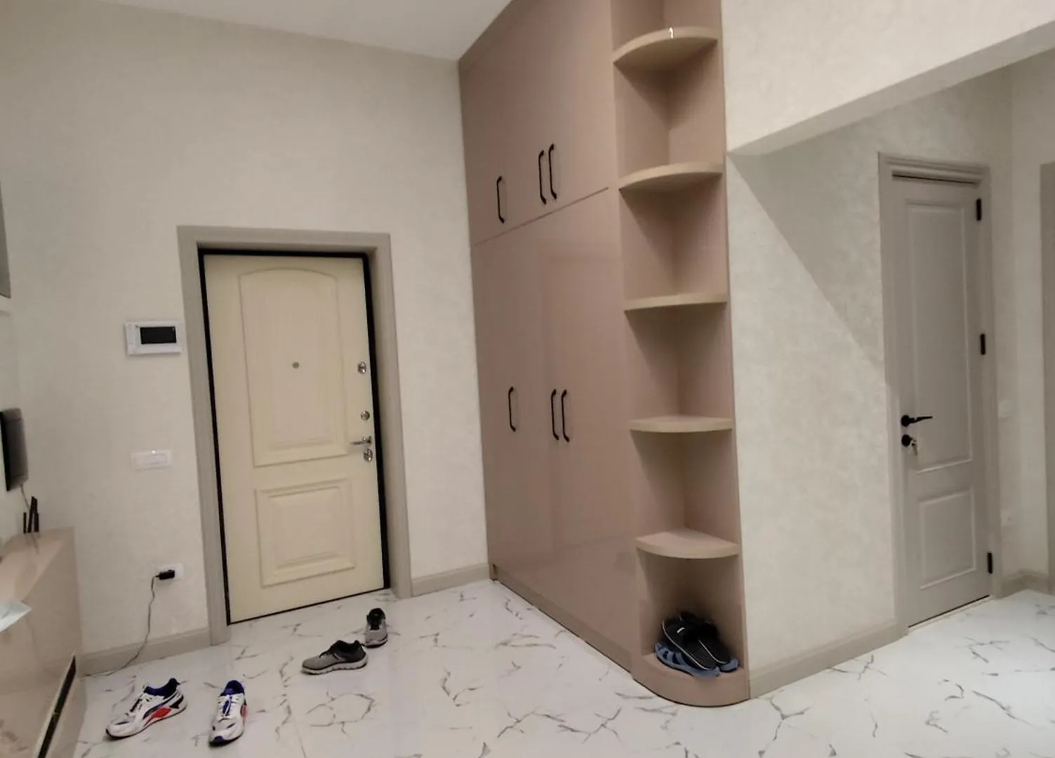 Vip Sahil White Apartment Baku